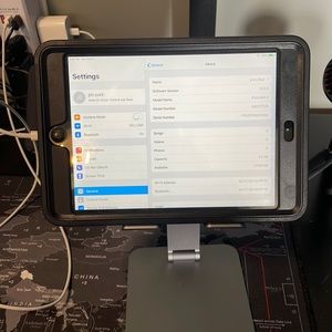 Apple iPad mini 2 good shape 32gb